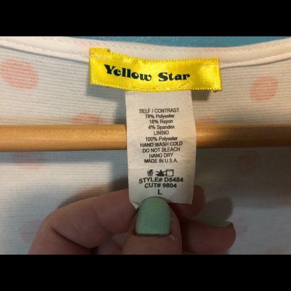 Vintage inspired polka dot dress with full skirt. - Picture 4 of 4